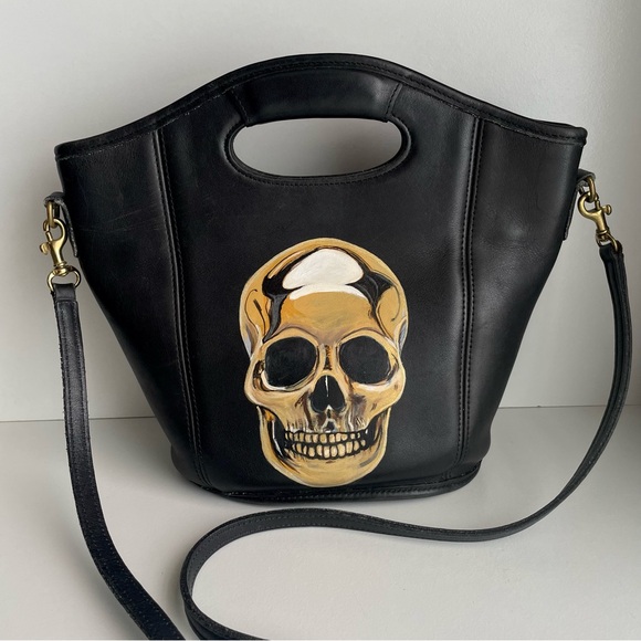 Coach Handbags - Coach Black Leather Gold Skull Skeleton Shopper Tote 9993 Bag Crossbody handbag